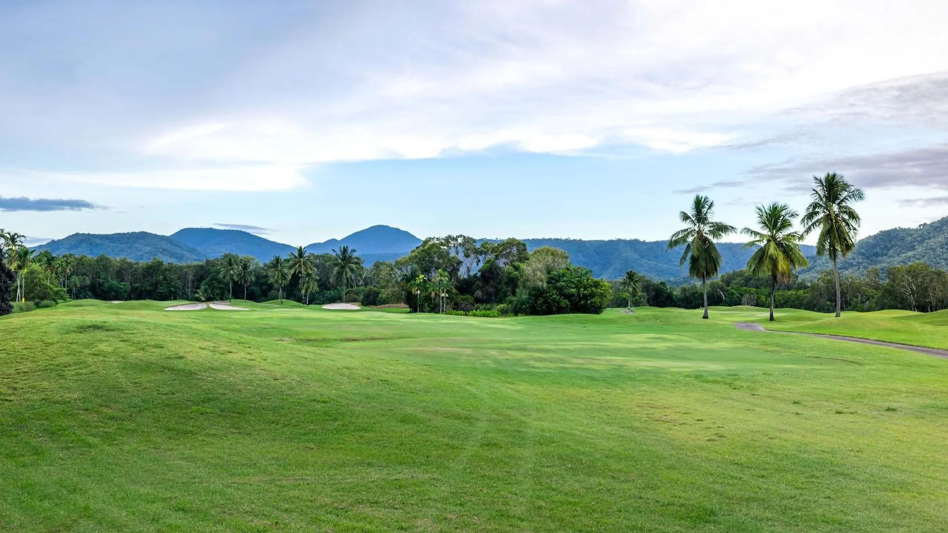 Craiglie 65 Mitre Port Douglas - Villa With Golf Course Views 0*,