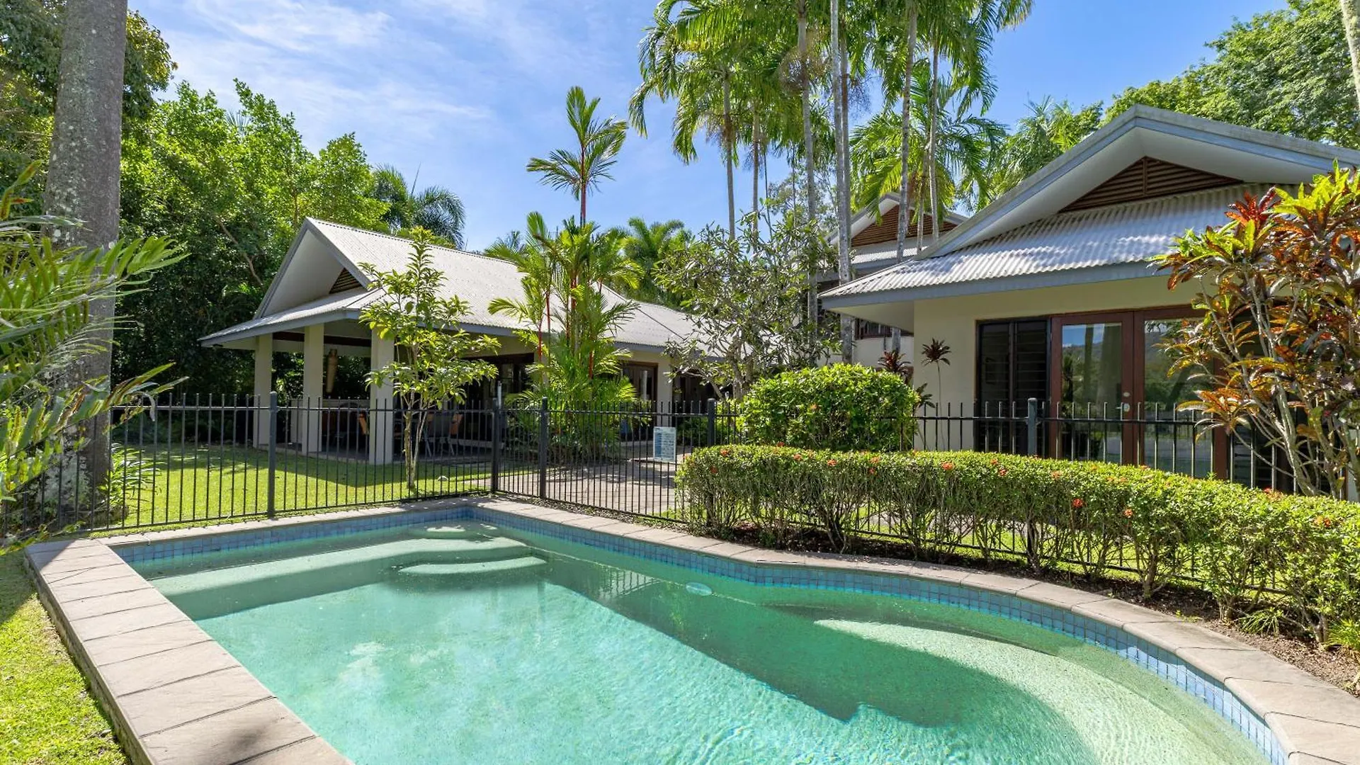 Craiglie 65 Mitre Port Douglas - Villa With Golf Course Views 0*,